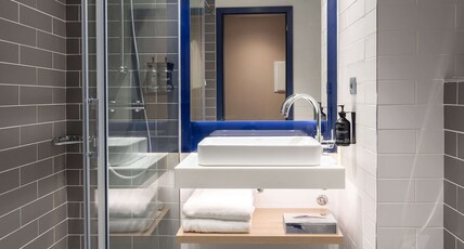 Holiday Inn Express & Suites LISBON - PR Room Type - 2 TWIN STANDARD