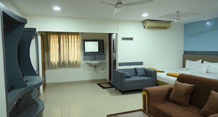 Raghava Guest House Room Type - Premium Suite Raghava Guest House Room Type - Premium Suite