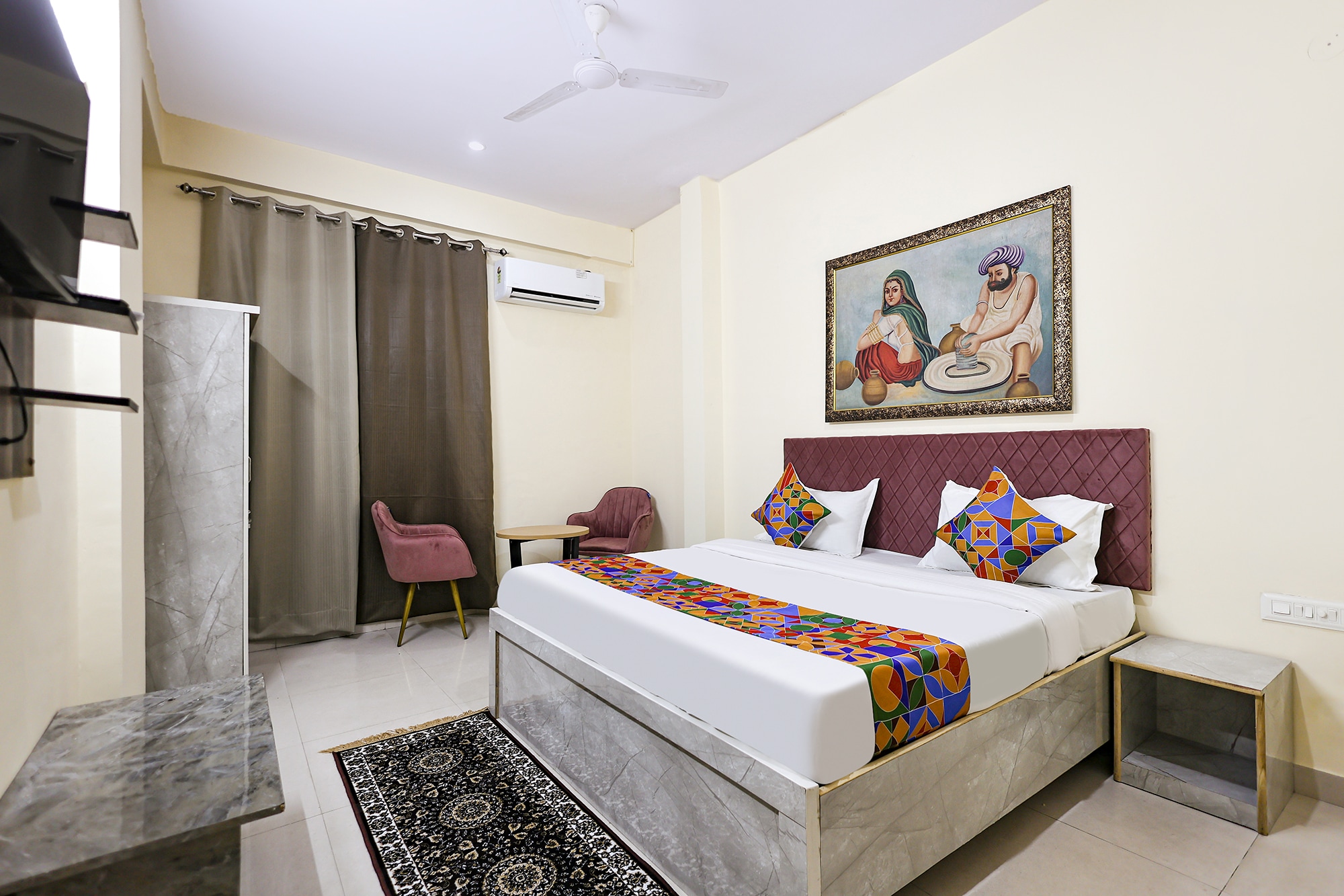 FabHotel Vaishali Inn - Tap to explore photos