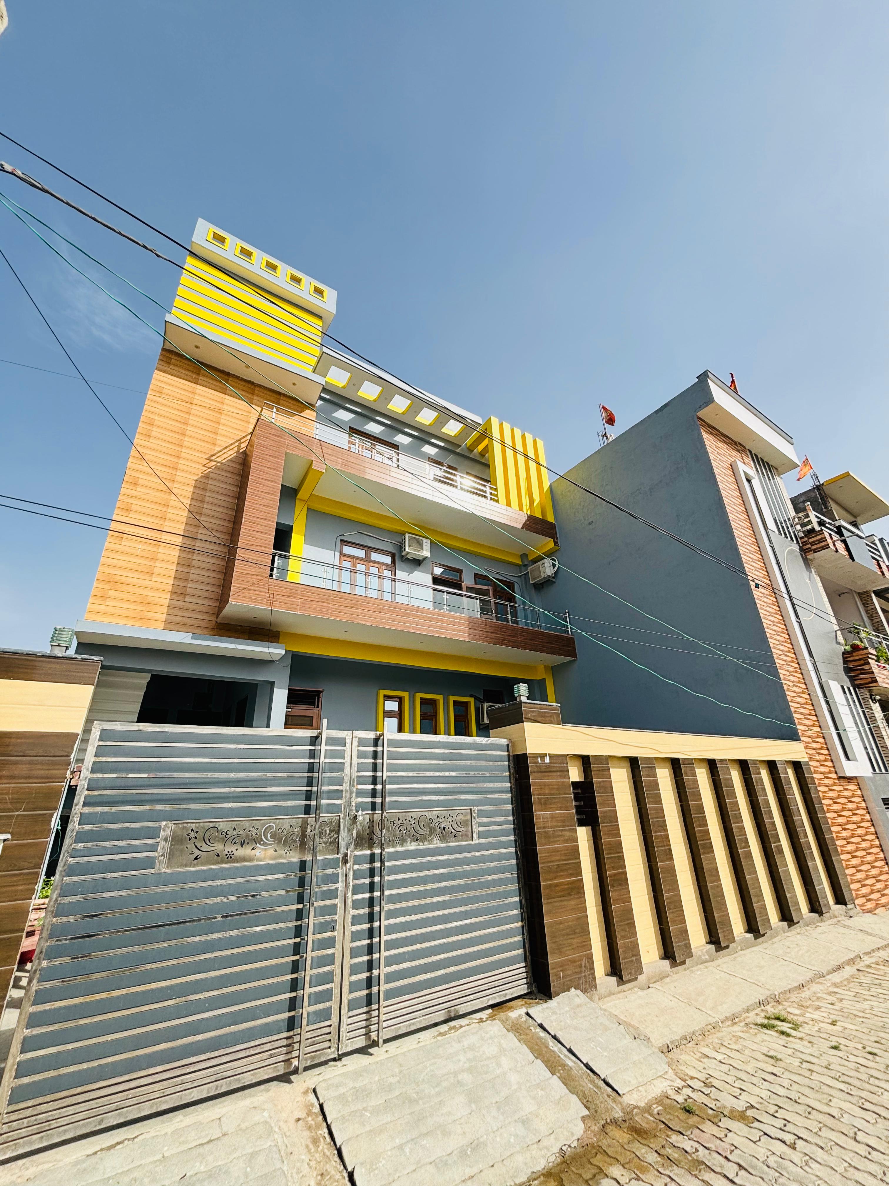 Ayodhya Nilayam Premium Stay - Tap to explore photos