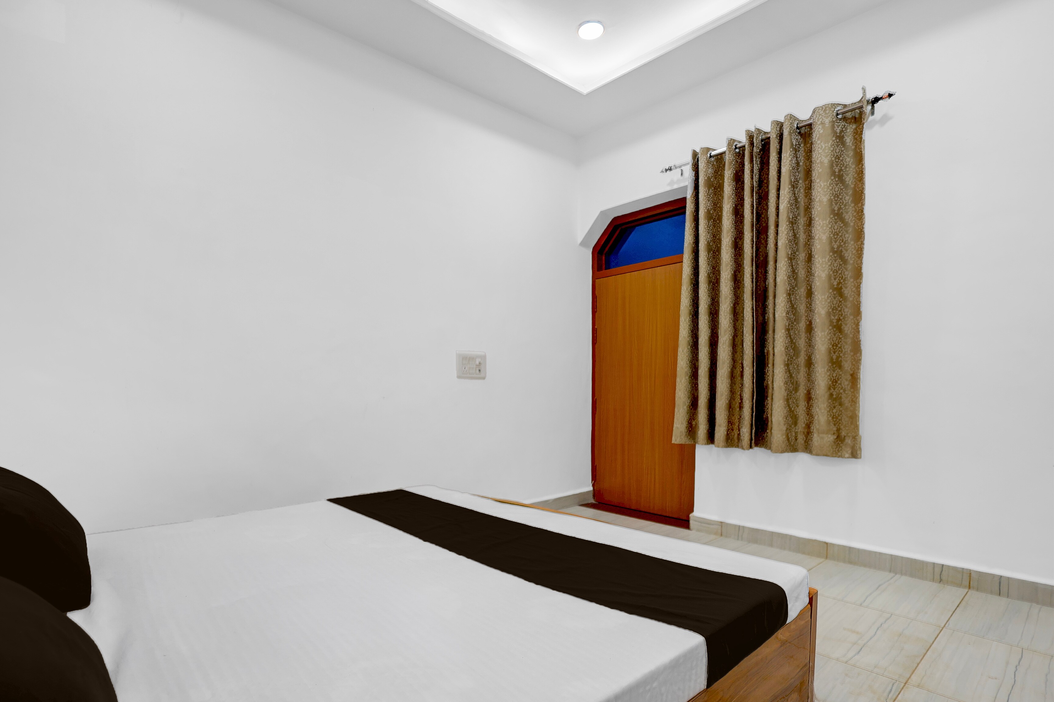 Hotel O Krishnayan By Kakaji - Tap to explore photos