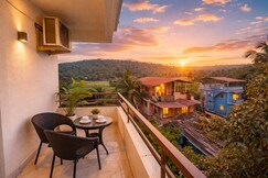 CalanguteBaga2BHK/Pool/Beach/Parking/Kitchen/