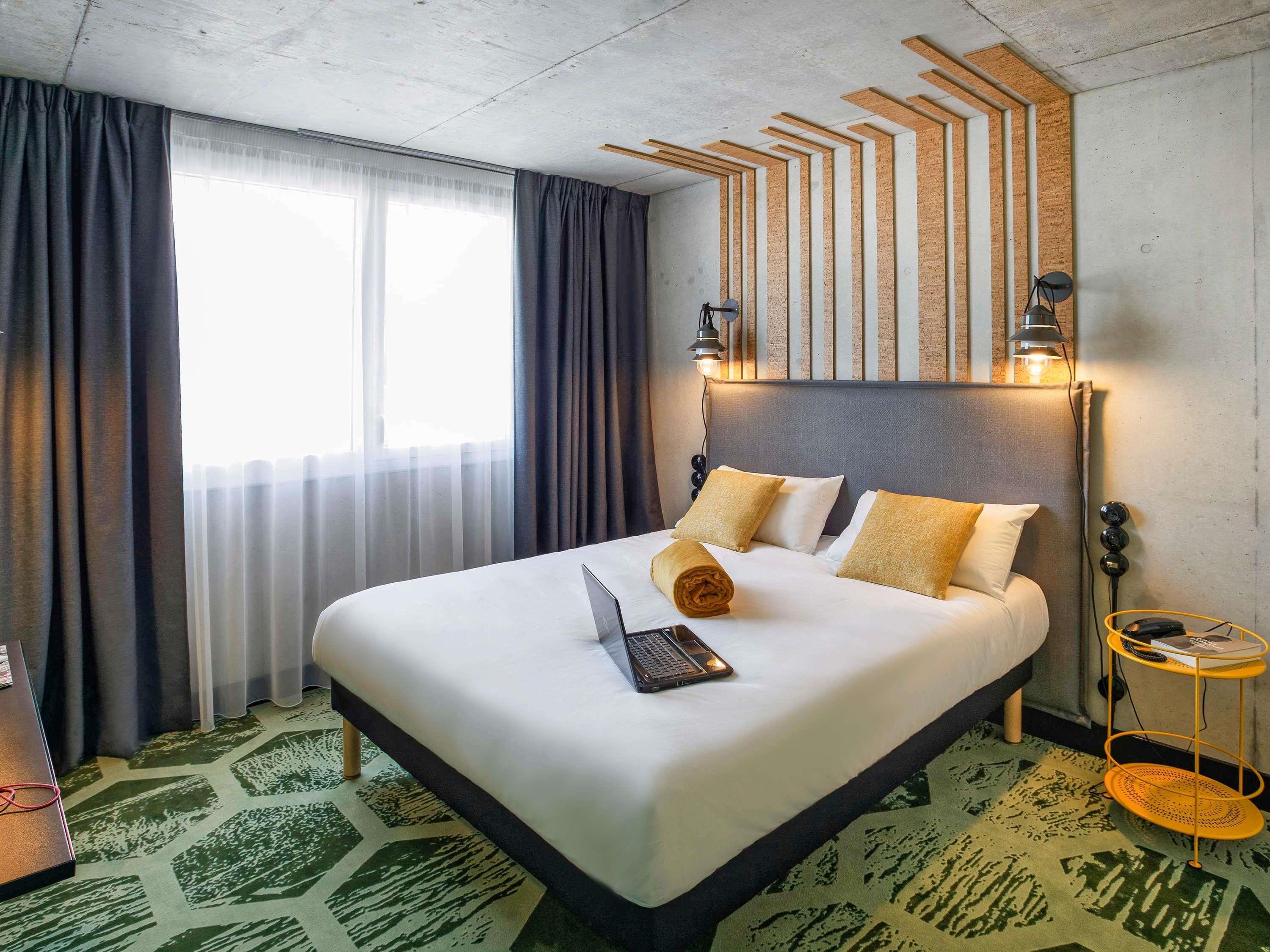 ibis Styles Amiens Centre - Tap to explore photos