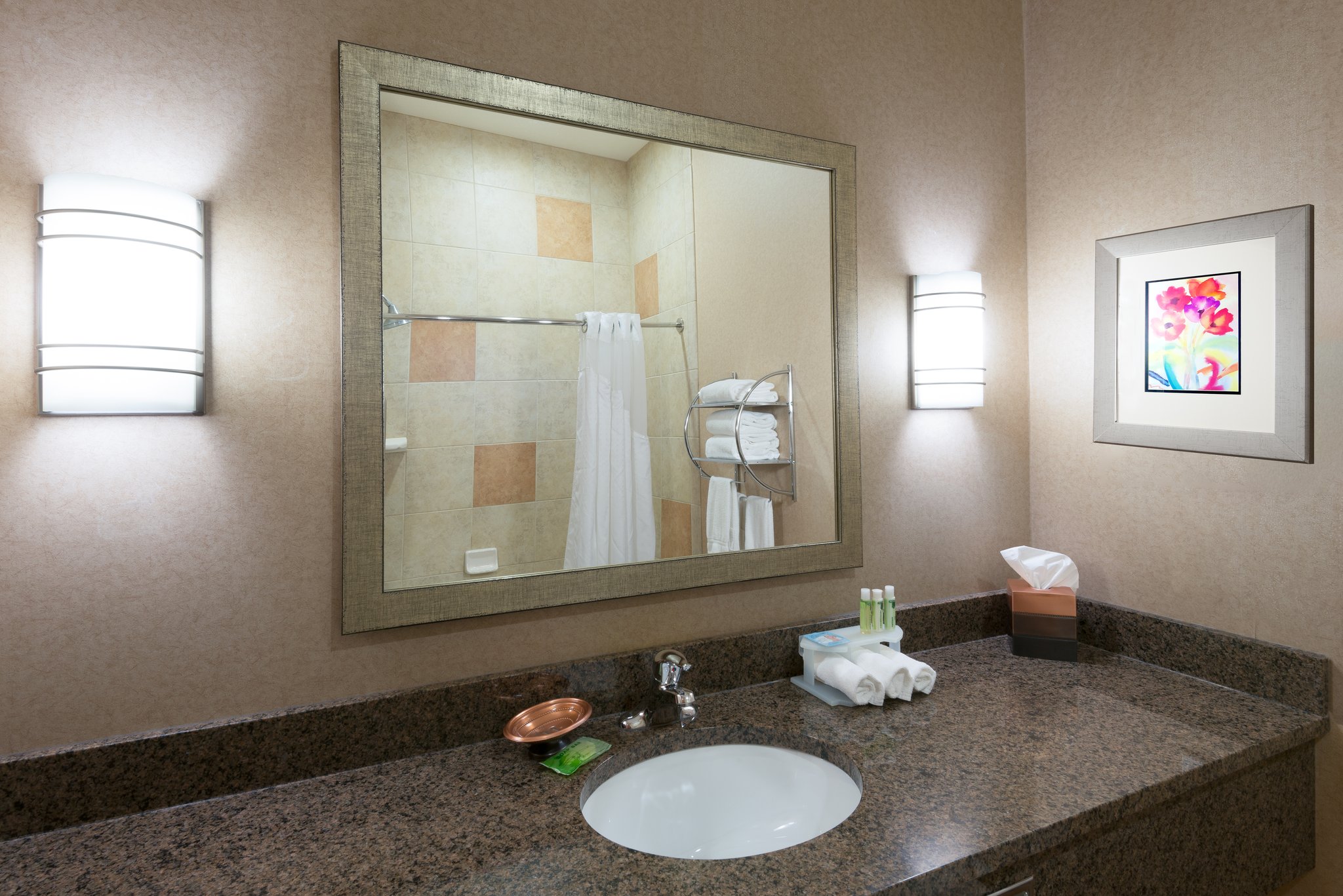 Holiday Inn Express Hotel Vernal - Tap to explore photos