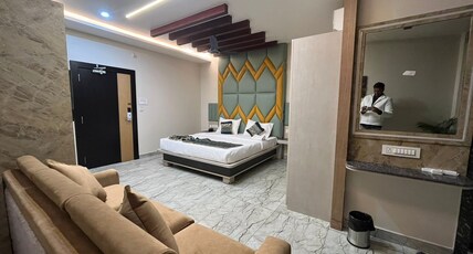 The Hotel Emerald Room Type - Emerald Amber Hill View