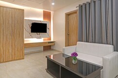 Super Townhouse Hotel Impact