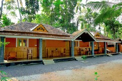 Mundro Greenland Heritage Villa by VOYE HOMES