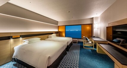 Hilton Tokyo Bay Room Type - TWIN DELUXE ROOM OCEAN