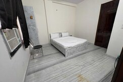 Hotel O The Signature Stay Guest House