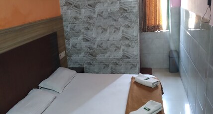 Hotel Raj Inn Room Type - Standard Non Ac Room