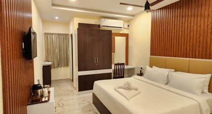 Hotel Dusk and Dawn Room Type - Premium Double Room