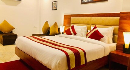 Red Crown Hotel Near IGI Airport Room Type - Super Deluxe Room