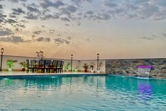 AMBIENCE RESORT