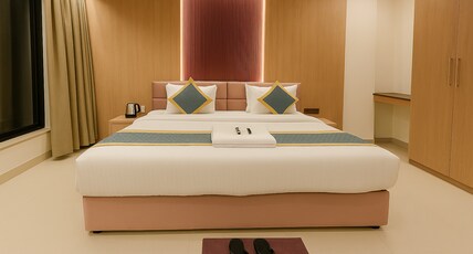 Hotel Hill Park Room Type - Super Deluxe Room