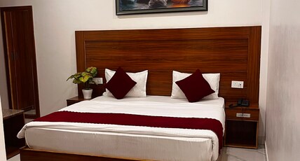 Shree Ji Retreat (A Boutique Stay) Room Type - Deluxe King Room Without View