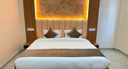 Rudra Villa Room Type - Deluxe Room