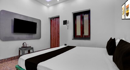 Hotel O Raj Mahal INN Room Type - Classic