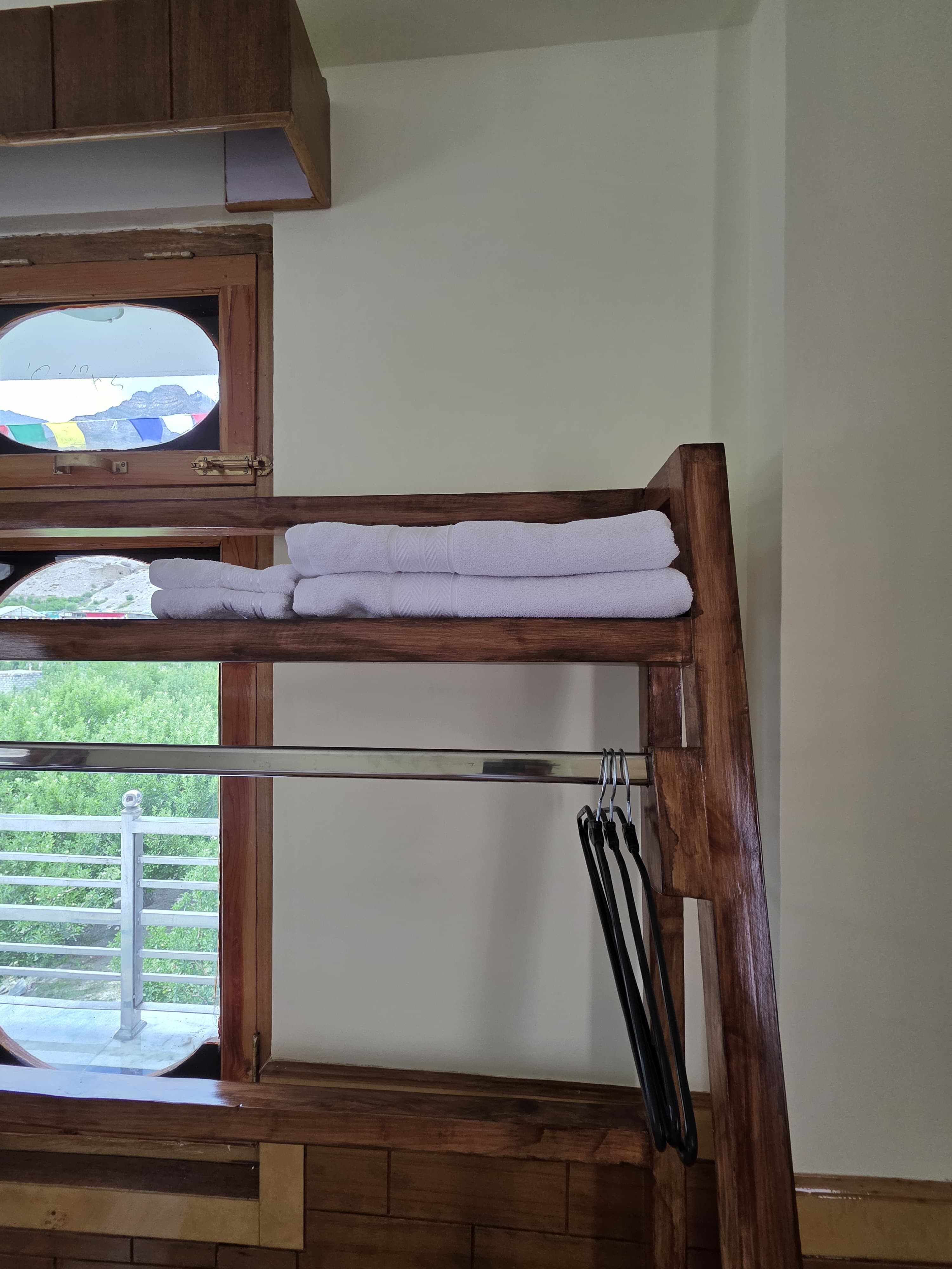 Hotel Snowleopards - Tap to explore photos