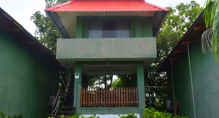 Tiger Sanskriti Resort Room Type - Machaan Cottage