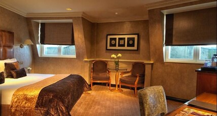 Radisson Blu Hotel, London Leicester Square Room Type - Premium Room