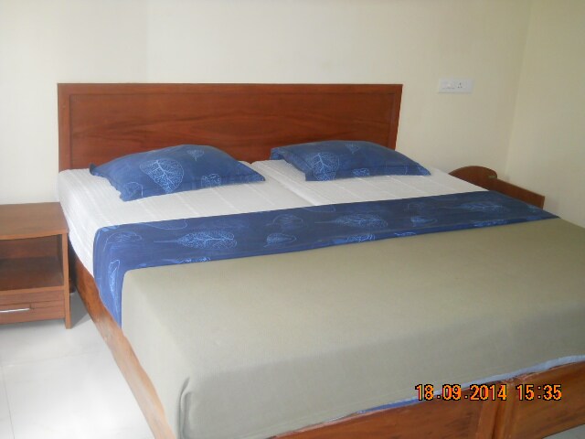 Edamala Homestay - Tap to explore photos