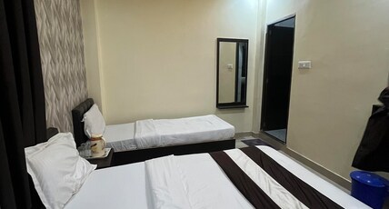 Hotel Shiv Manglam Room Type - Triple Bed Ac Room Hotel Shiv Manglam Room Type - Triple Bed Ac Room