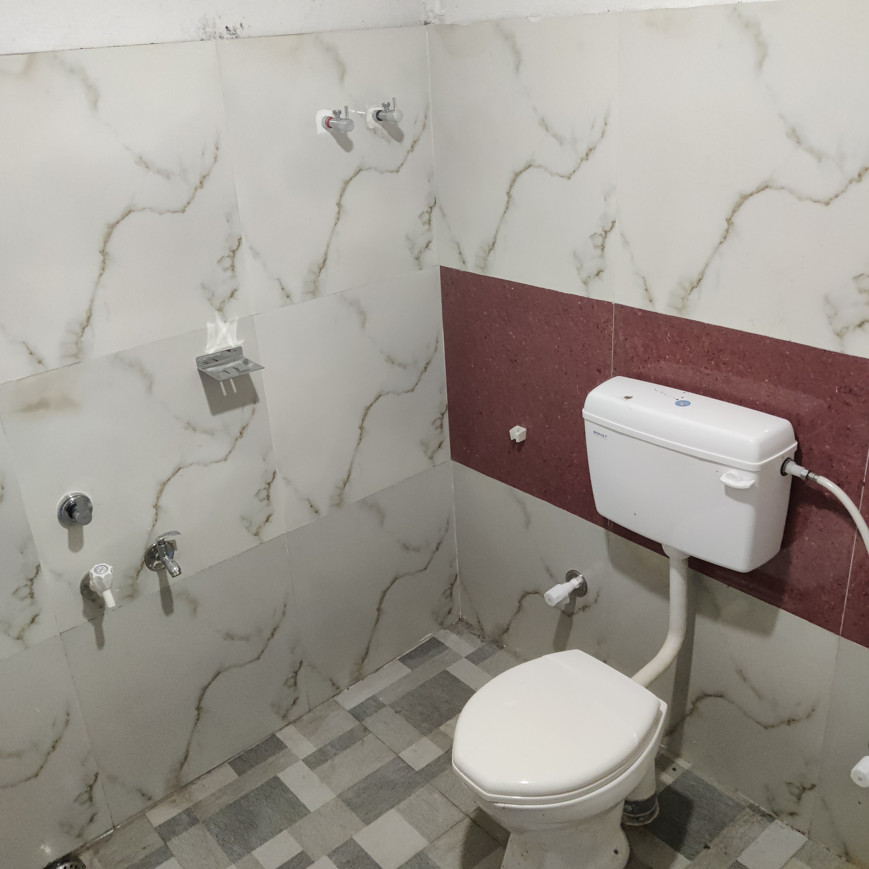 Kk homes kaziranga, Single bed, best price - Tap to explore photos