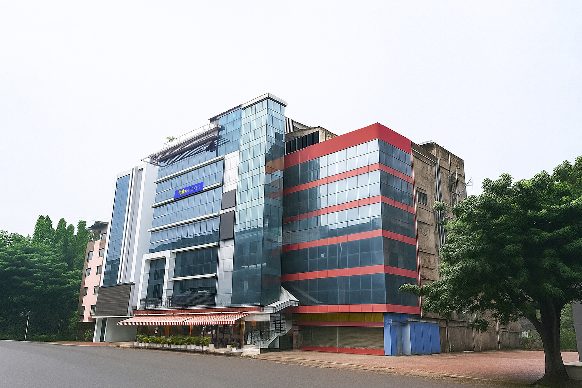 FabHotel Deep - Tap to explore photos