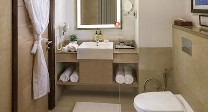 Sandal Suites Op. by Lemon Tree Hotels Room Type - Studio Twin Suite Sandal Suites Op. by Lemon Tree Hotels Room Type - Studio Twin Suite