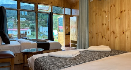 Himalayan View Resort Room Type - Pine Hut Family Suite Himalayan View Resort Room Type - Pine Hut Family Suite