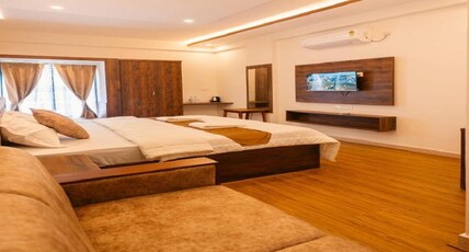 Uptown Suites Room Type - Suite Room