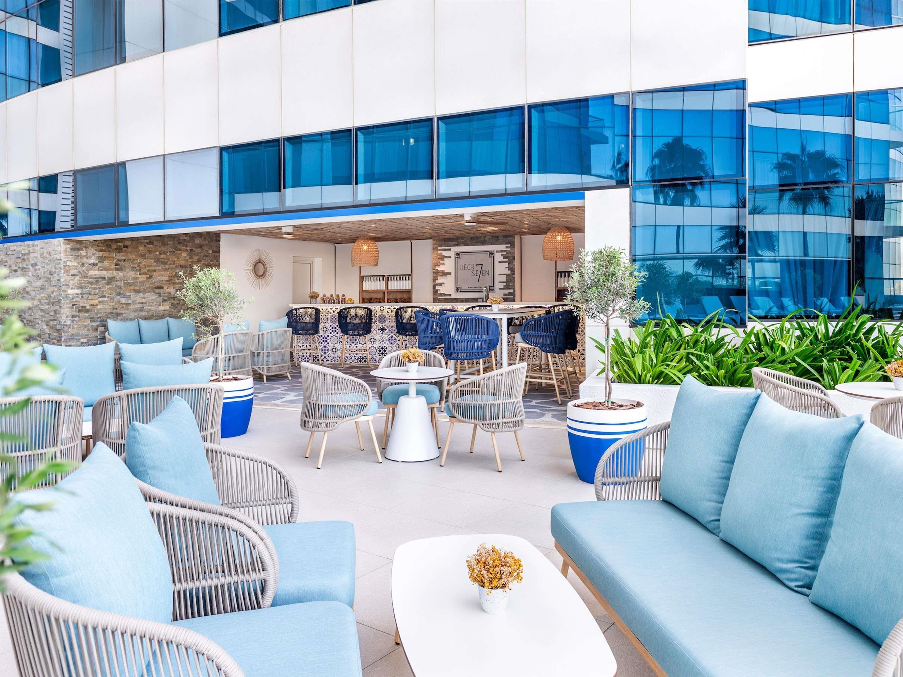 Novotel Dubai Al Barsha - Tap to explore photos