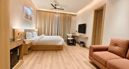 Hotel The Alpine, Aligarh Room Type - Executive Room