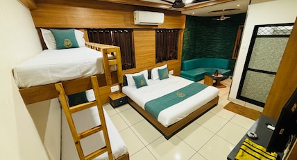 Hotel Bajaria Palace Room Type - Super Deluxe NON-AC (Family Room) Hotel Bajaria Palace Room Type - Super Deluxe NON-AC (Family Room)