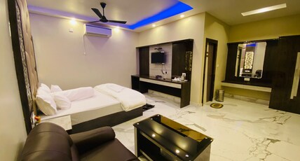 Mandarmani Green Resort Room Type - Deluxe Double Room with common Balcony