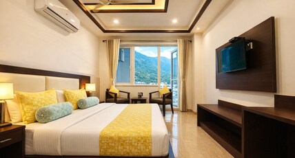Hotel Shiv Vilas Rishikesh Room Type - Deluxe with Balcony