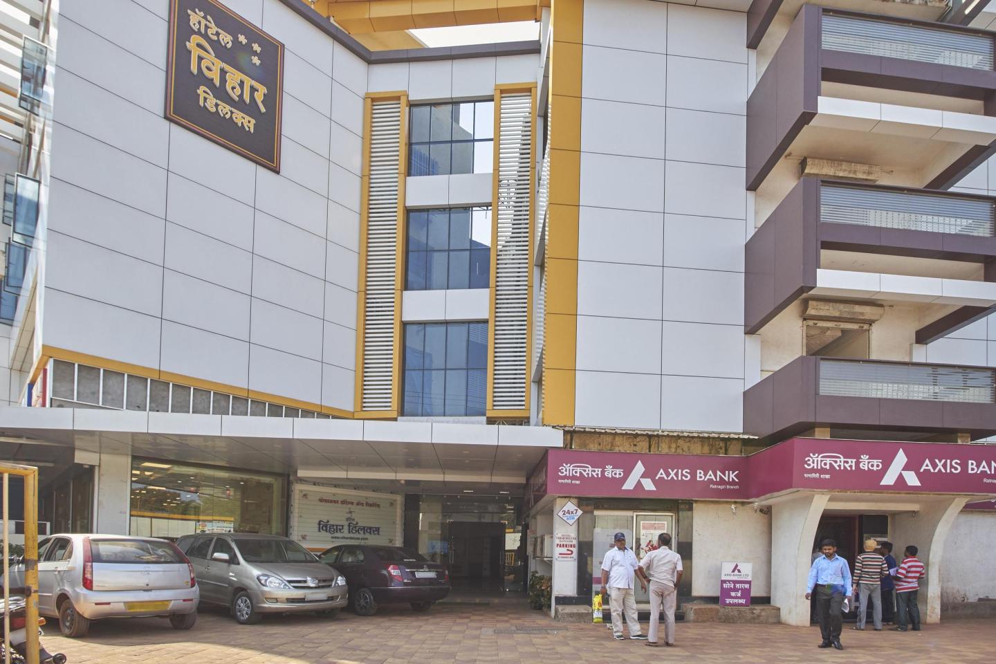 Hotel Vihar Deluxe - Tap to explore photos