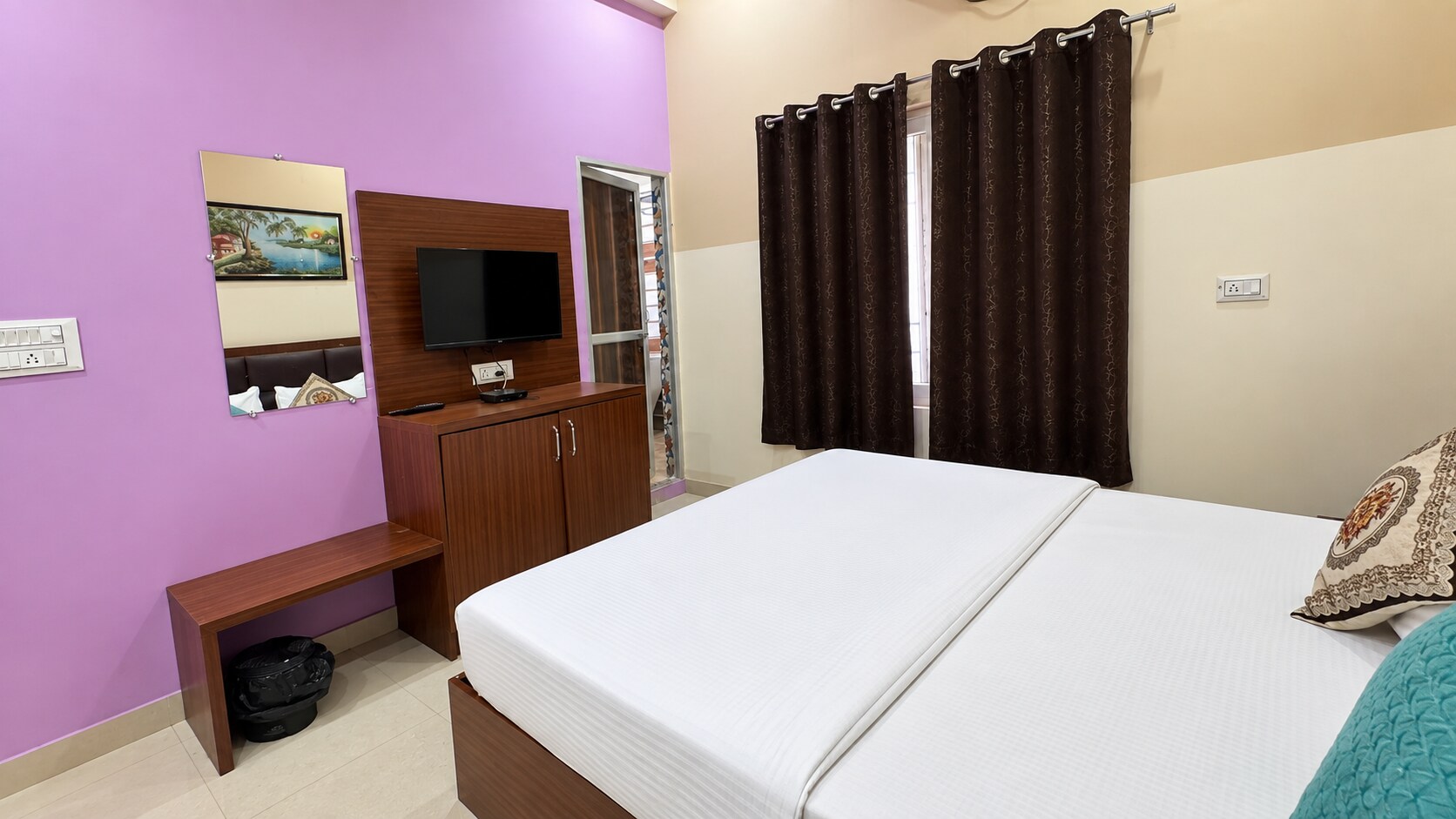 SHREE ANJANA HOTEL - Tap to explore photos