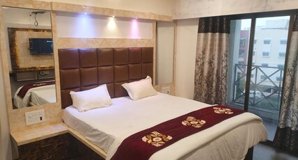 Hotel King Palace Room Type - Deluxe Non AC Room