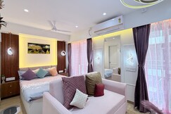 Airport Gateway Near Airport Symbiosis College