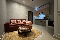 Sky Loft 1BHK Mussoorie View