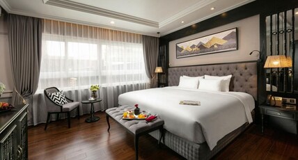 Imperial Hotel & Spa Hanoi Room Type - Premium Room with City View