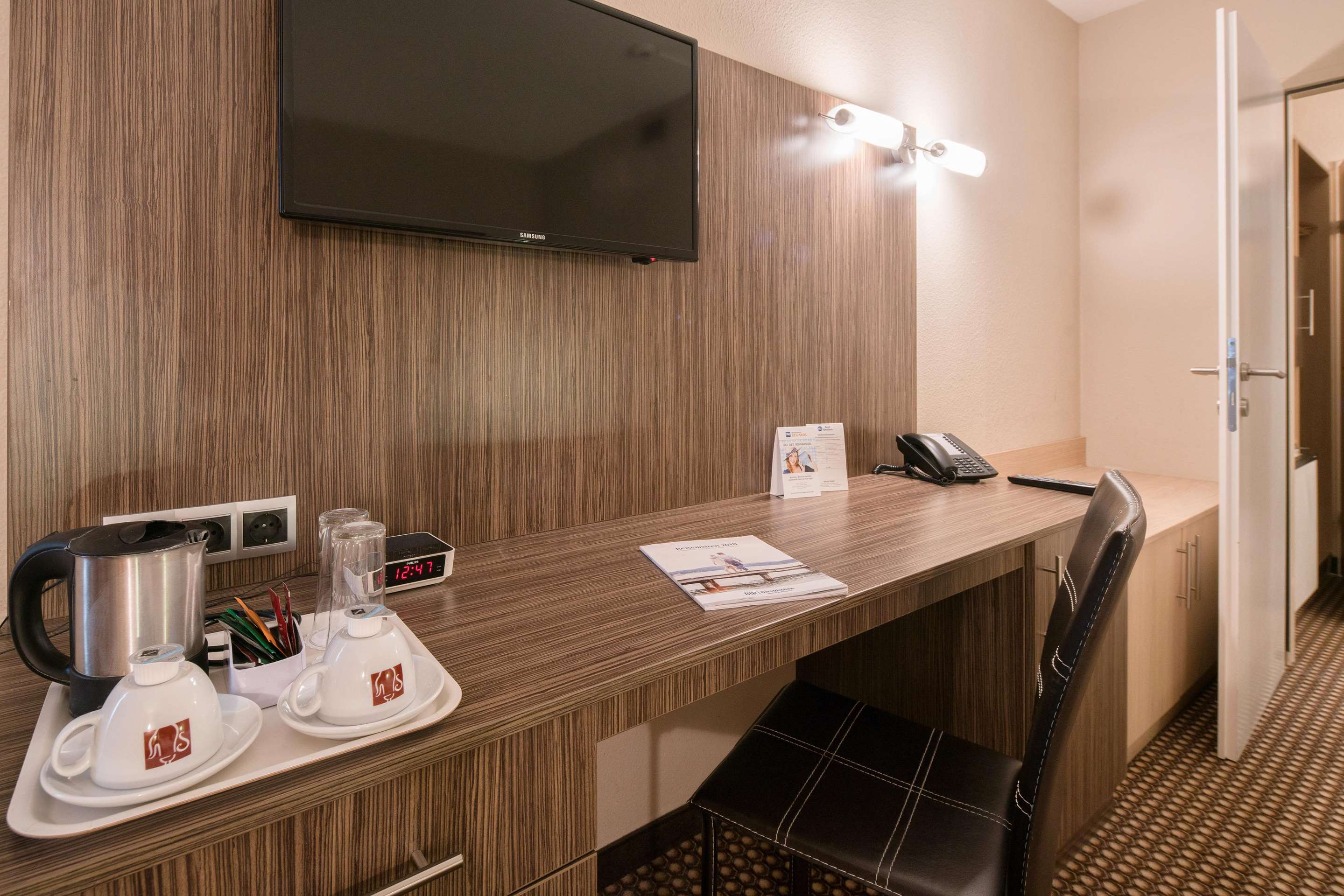 Best Western Smart Hotel - Tap to explore photos