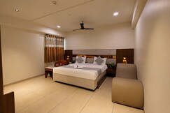 HOTEL THE AVANTA - HANSPURA