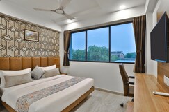 Hotel Red Rose,Ahmedabad