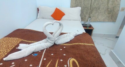 JPM P. Guest House Room Type - Queen Non AC Room with Attached Bathroom