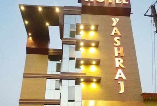 Hotel Yash Raj Palace