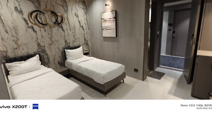 The Grand Galaxy Room Type - PREMIUM ROOM