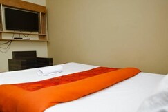 Shirui Lily Hotel