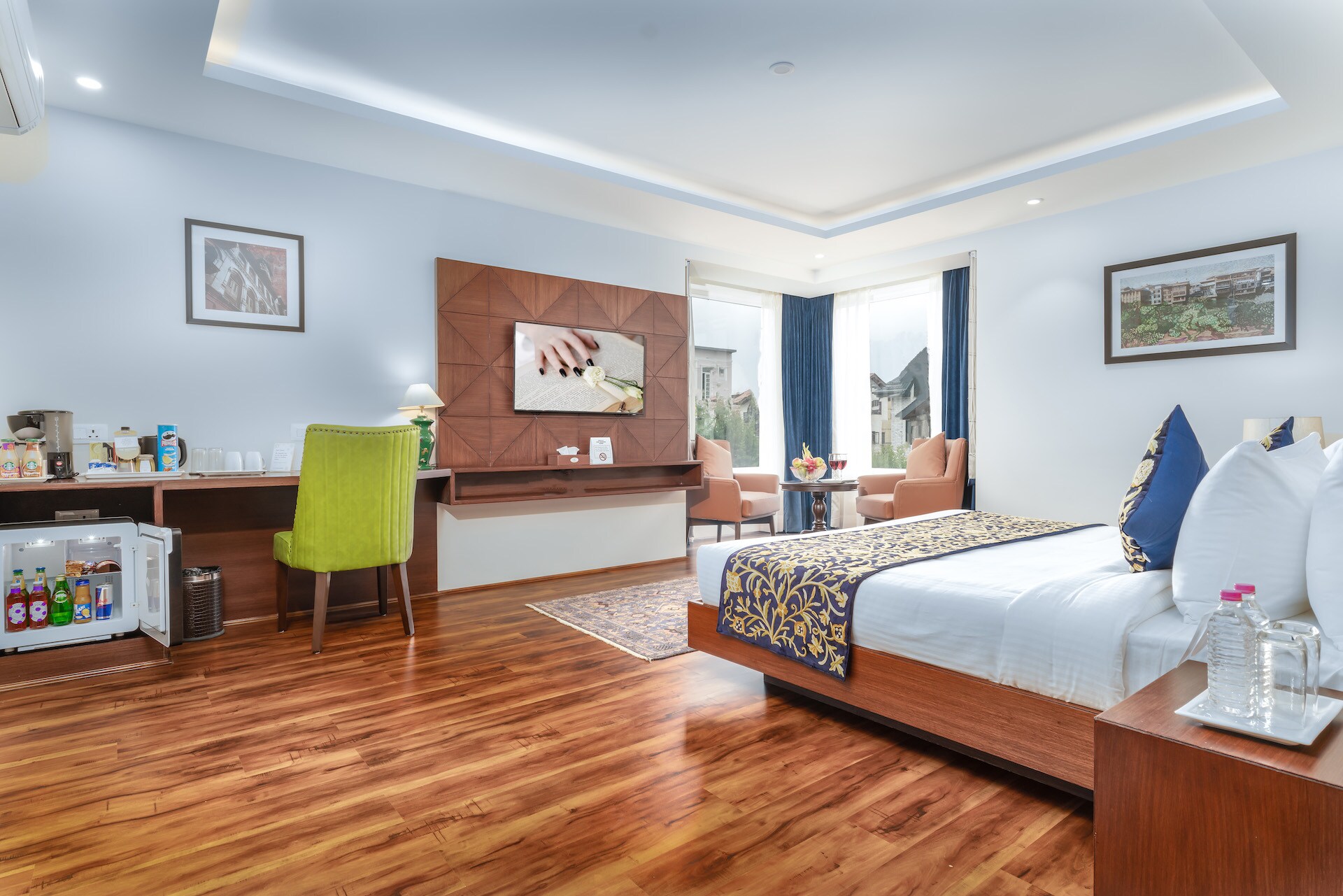 The Sapphire Boutique Hotel - Tap to explore photos